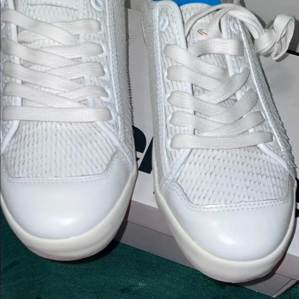 Feiyue White Sneakers - Picture 4 of 10